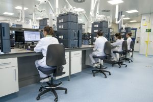 El equipo de servicios analíticos de Megalabs es vanguardia